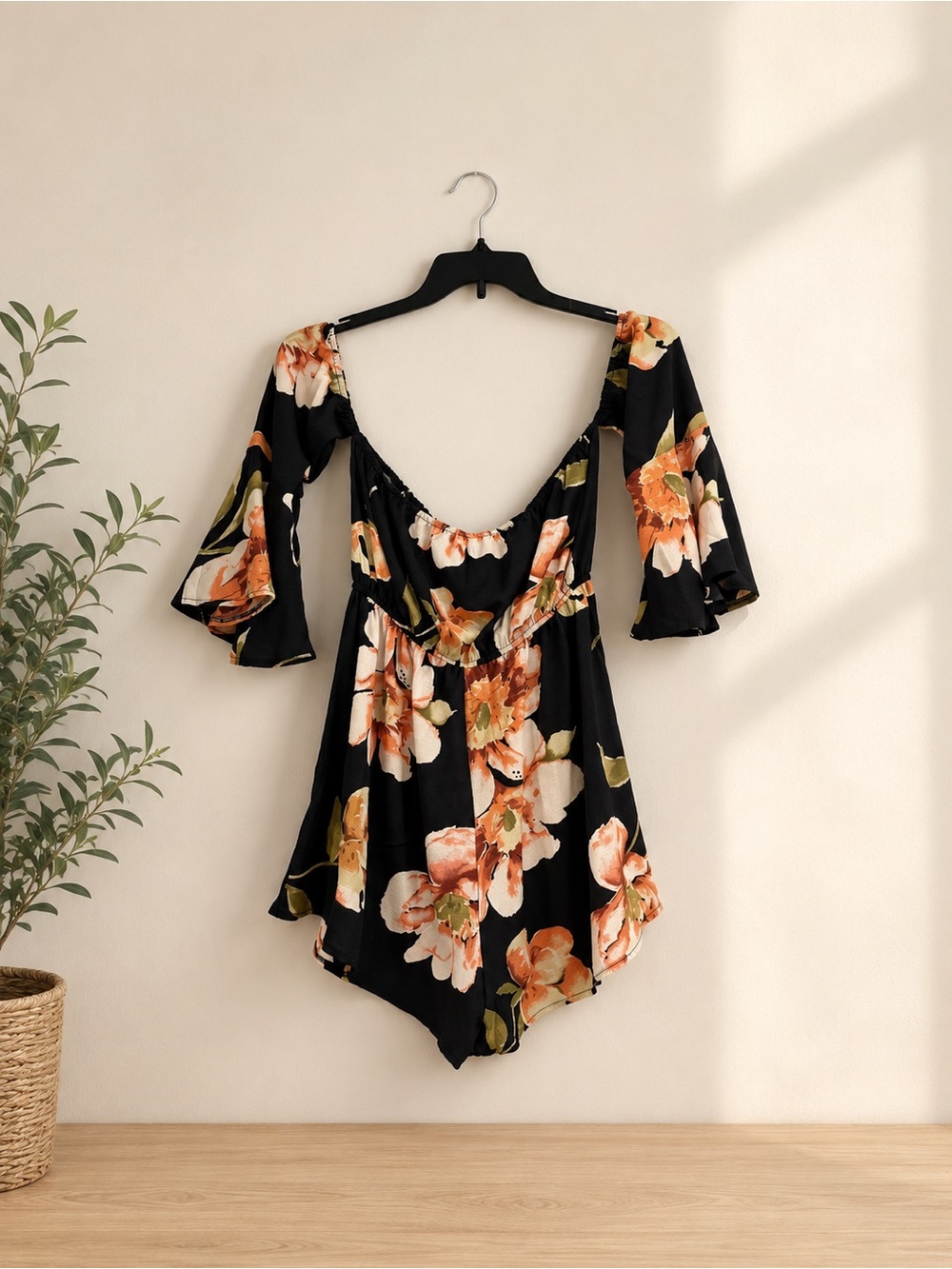 Black Floral Sheer Romper Dress Size L Boho Open Back - Picture 4 of 5